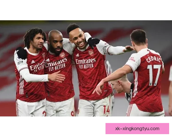 AIK索尔纳战袍致敬国体立面